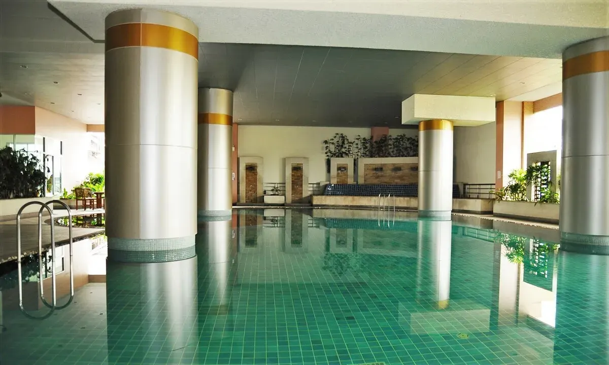 Silom Grand Terrace