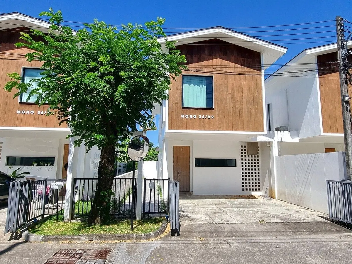 House · 3 bd · 3 ba · 172 m²