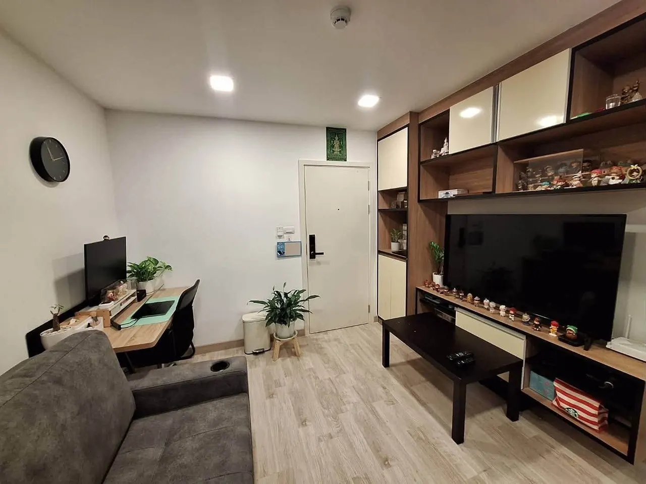 Condo · 1 室 · 1 卫 · 28 m²