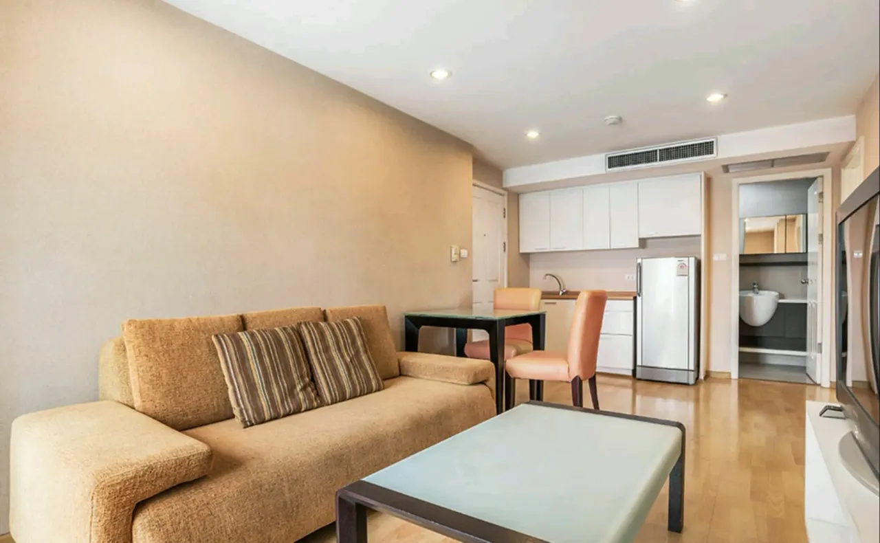 Condo · 2 ห้องนอน · 2 ห้องน้ำ · 57 m²