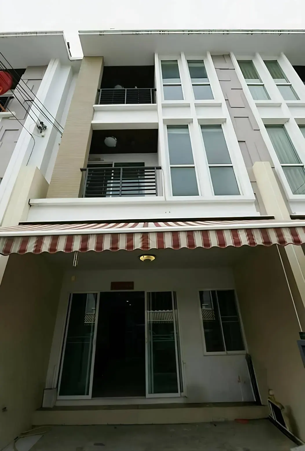 3 ch. · 3 sdb · 167 m²