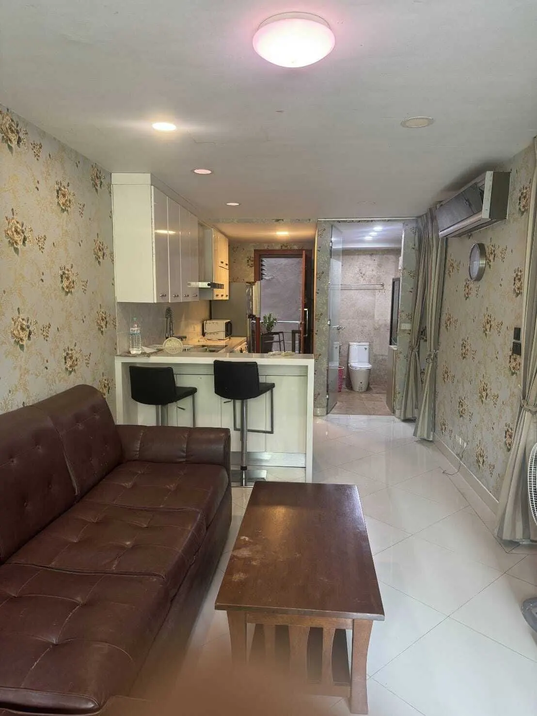 Condo · 2 ห้องนอน · 2 ห้องน้ำ · 77 m²