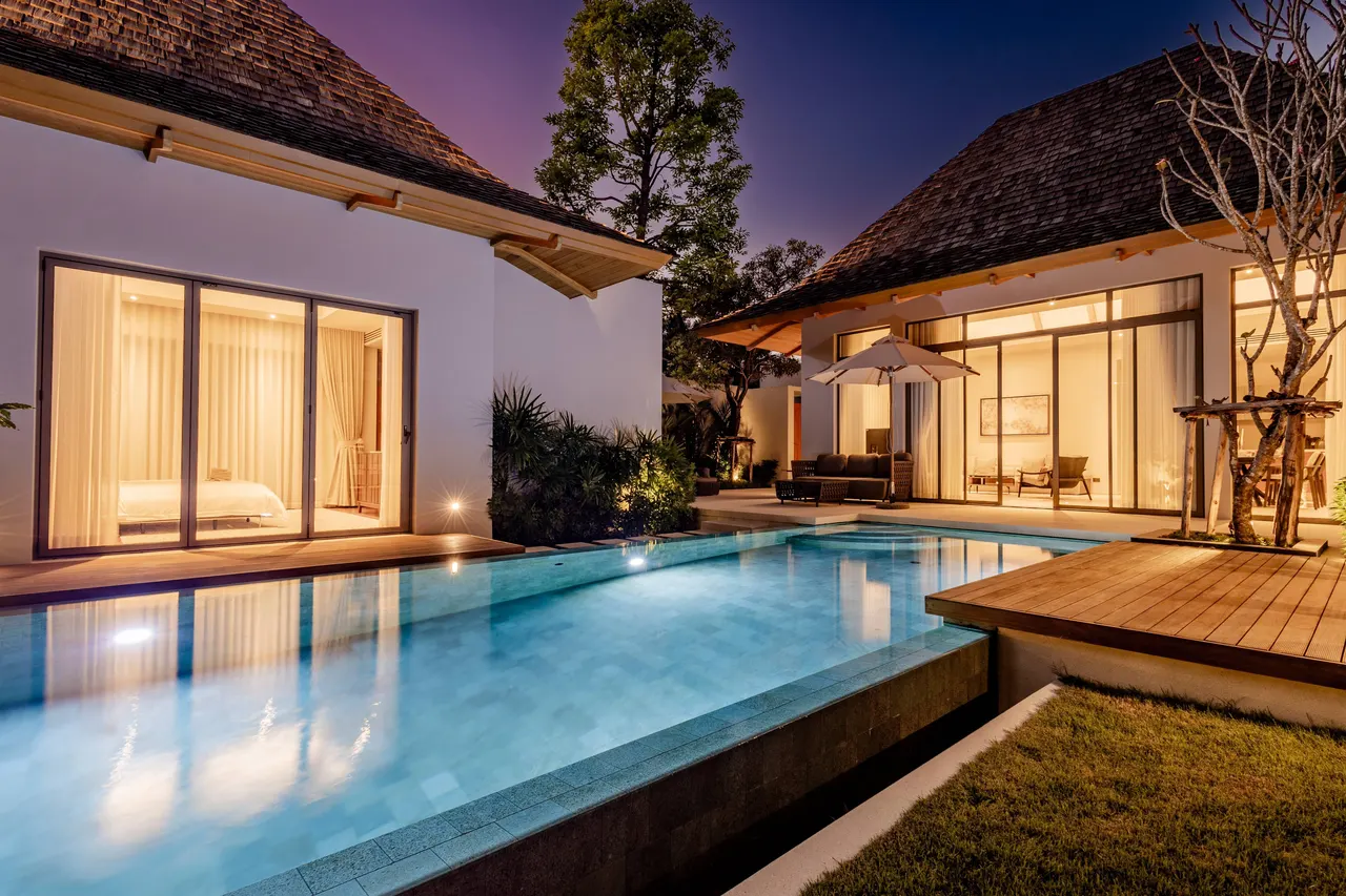 Villa · 3 室 · 3 卫 · 348 m²
