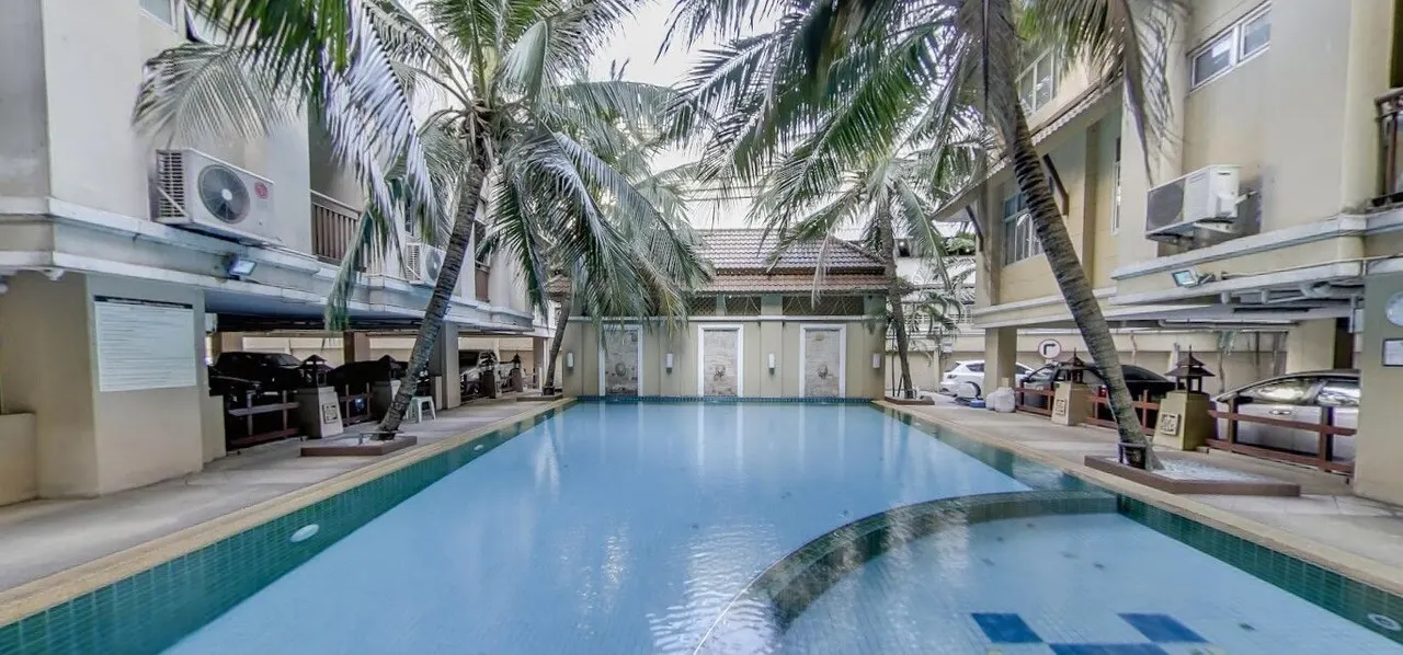 Baan Klang Krung Resort (Ratchada 7)