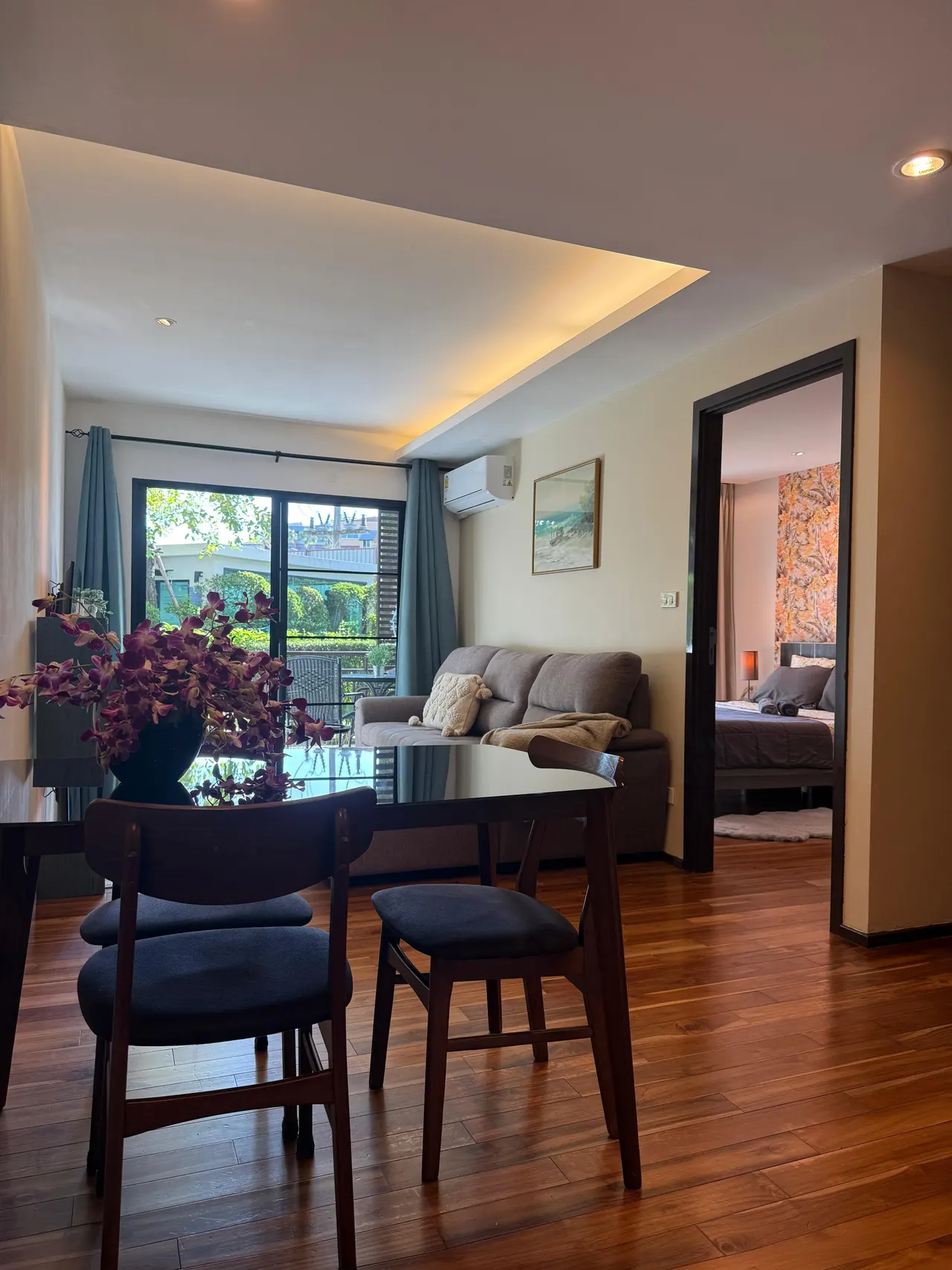 Apartment · 1 bd · 1 ba · 49 m²