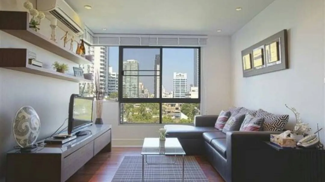 Condo · 1 室 · 1 卫 · 54 m²
