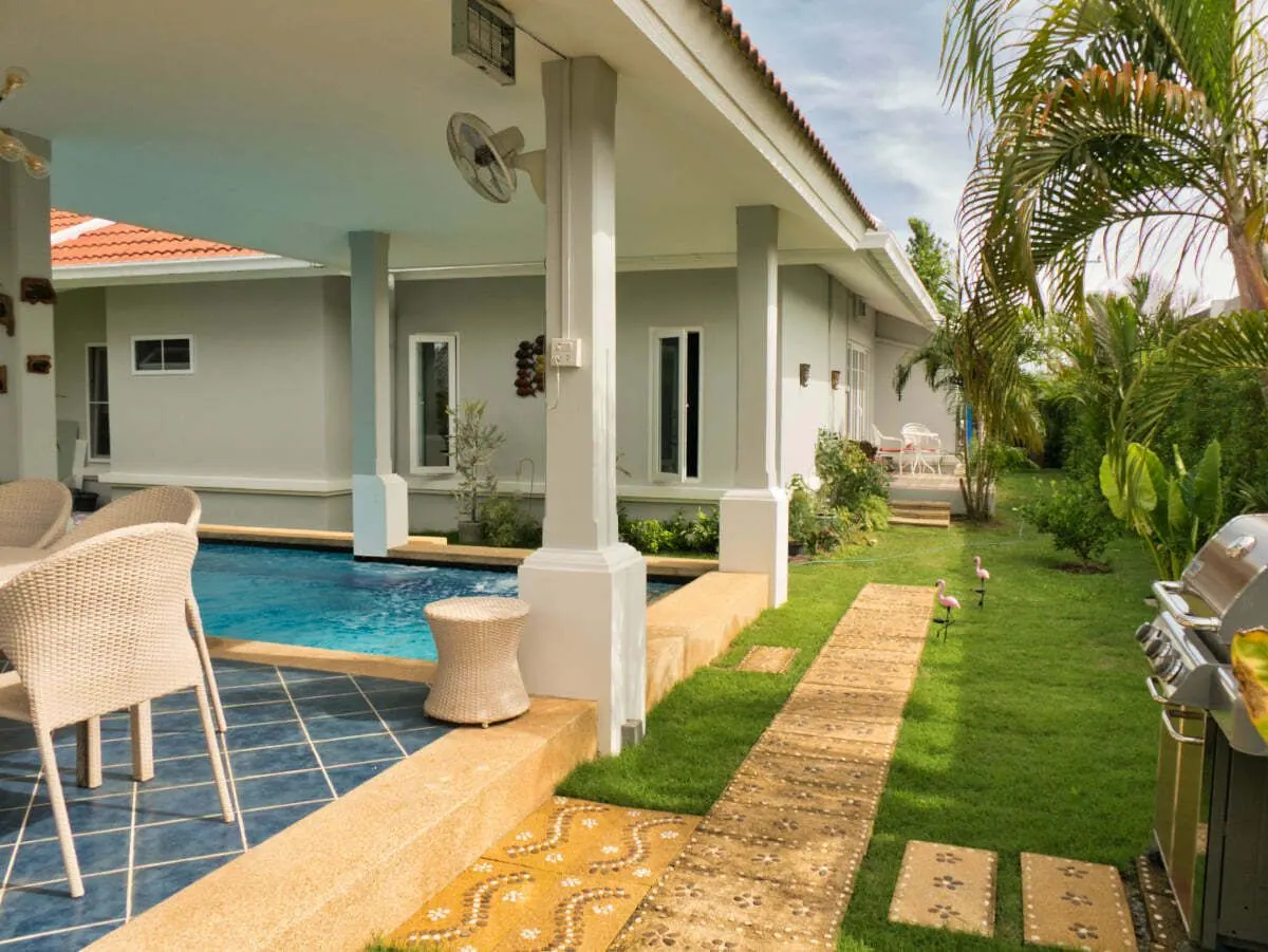 European Thai House
