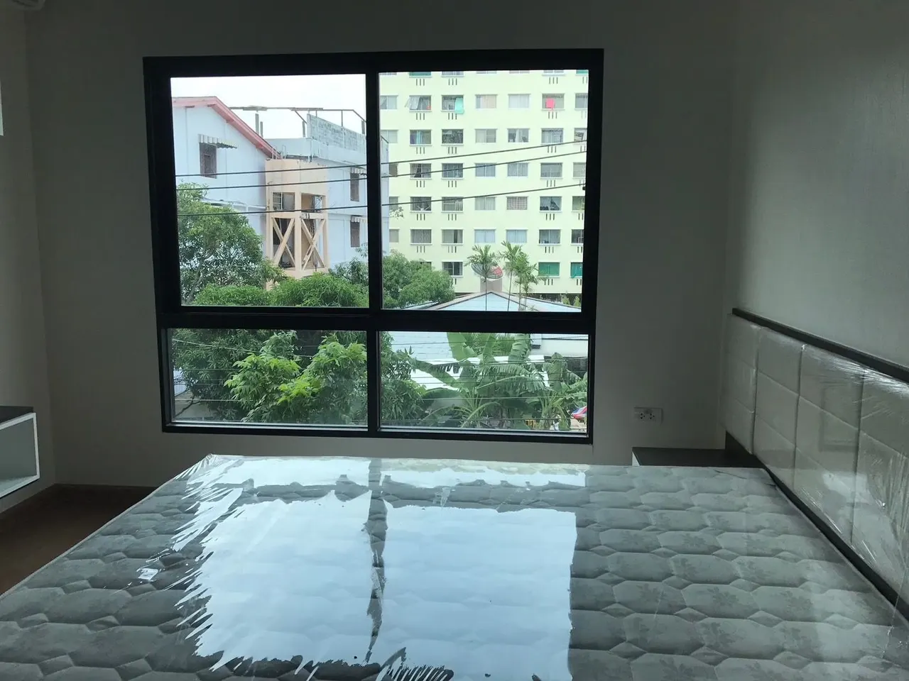 Condo · 1 bd · 1 ba · 41 m²