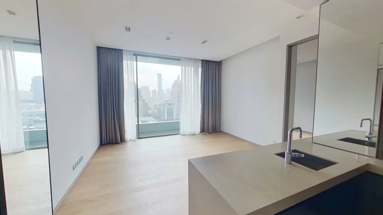 Condo · 1 室 · 1 卫 · 56 m²