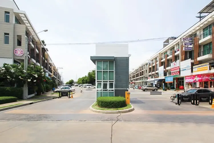 Townplus Prachauthit