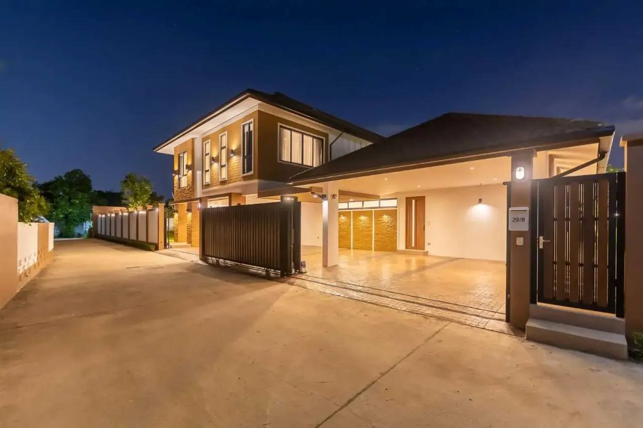 999@Kad Farang Luxury Pool Villa