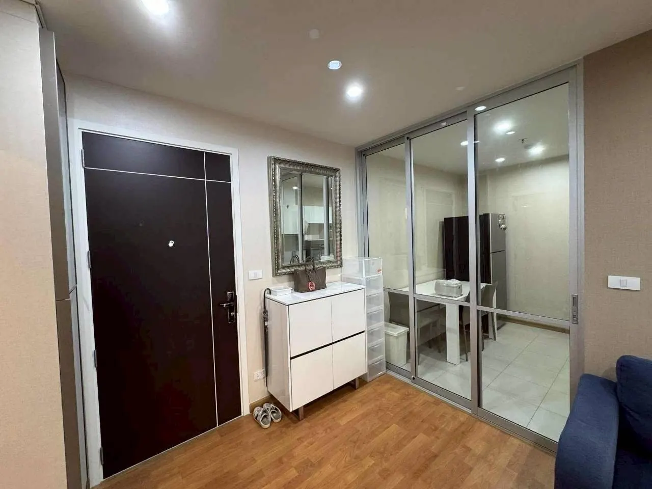 1 ห้องนอน · 1 ห้องน้ำ · 43 m²