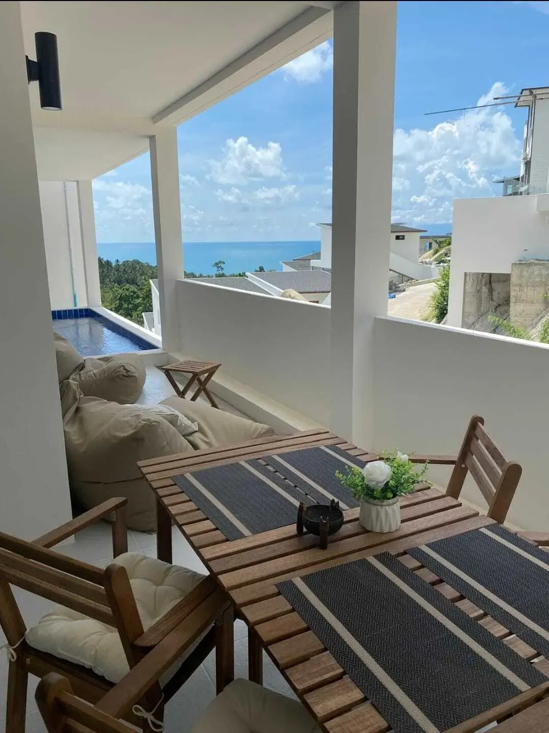Apartment · 2 室 · 2 卫 · 105 m²
