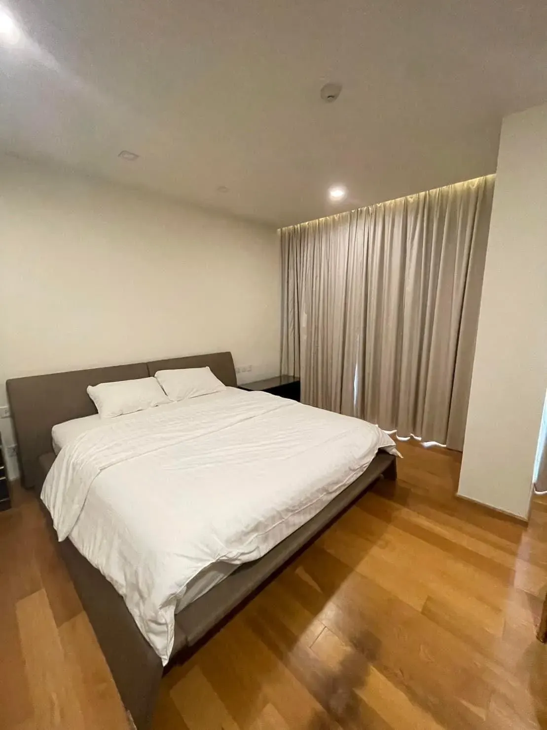 Condo · 3 室 · 3 卫 · 109 m²