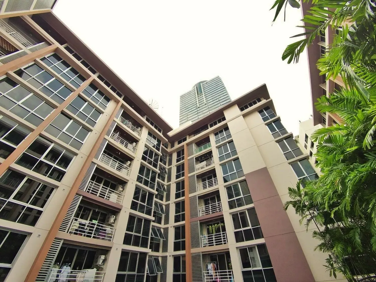 The Master Sathorn Executive