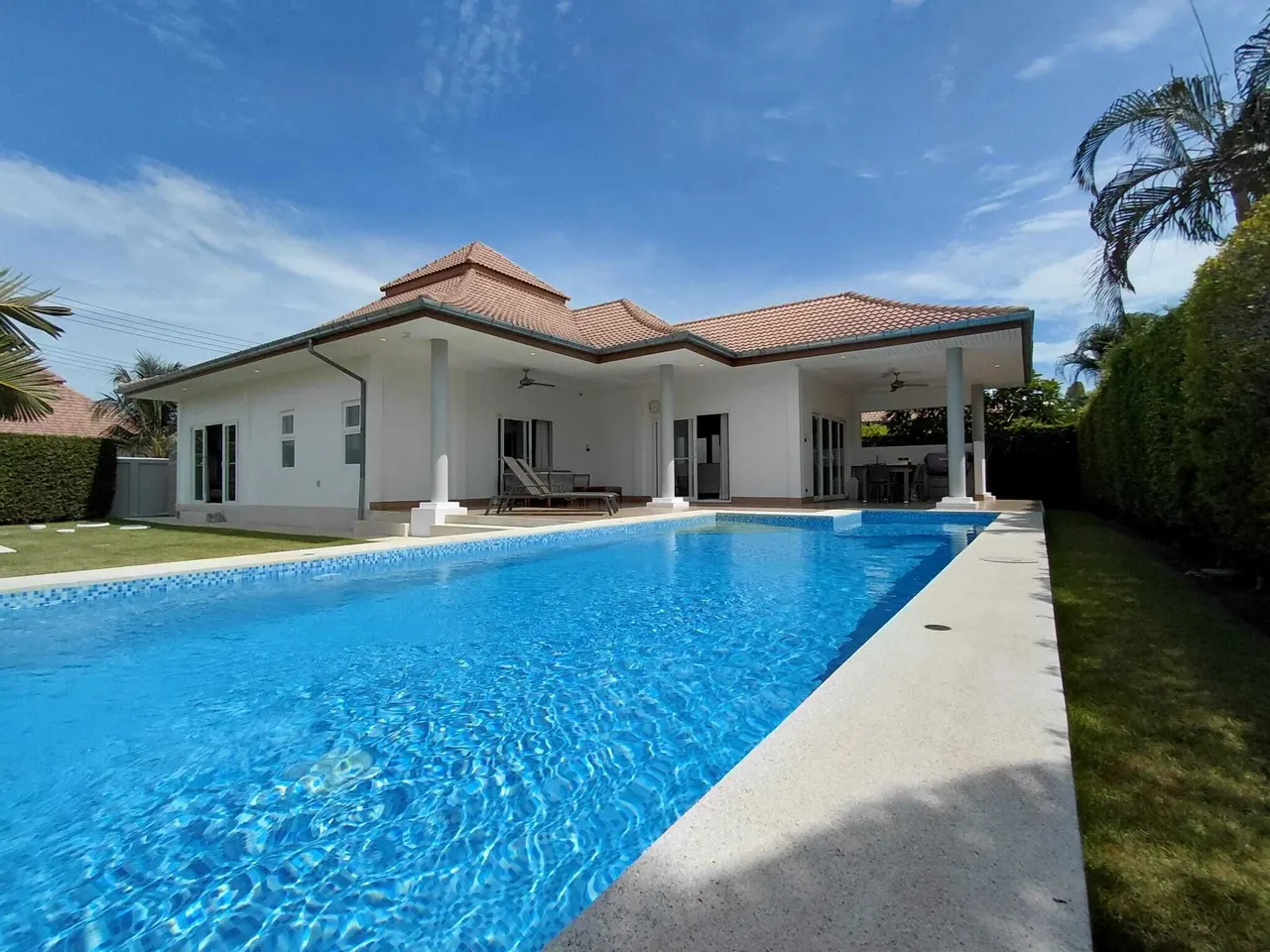 Villa · 3 ch. · 2 sdb · 182 m²