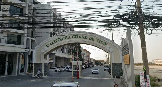 California Gran De Ville