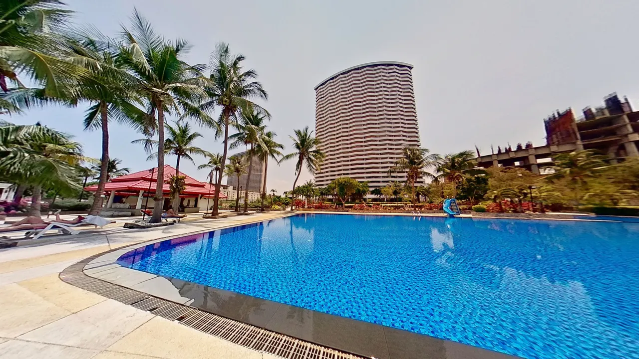 Sunshine Beach Condotel