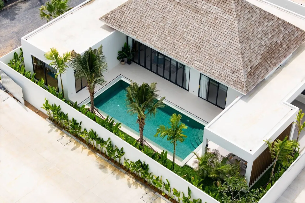 Villa · 3 室 · 4 卫 · 619 m²
