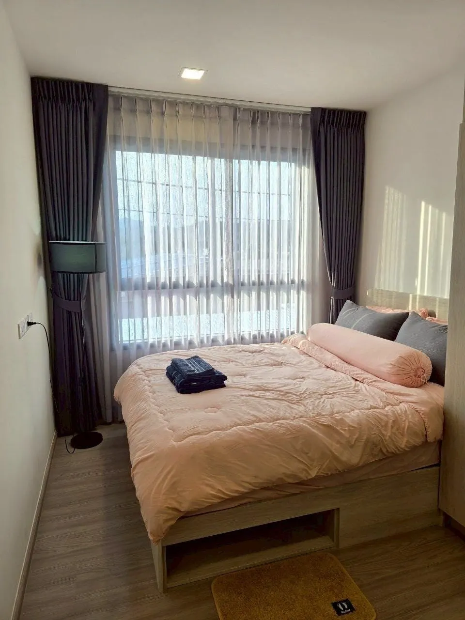 Condo · 1 室 · 1 卫 · 28 m²