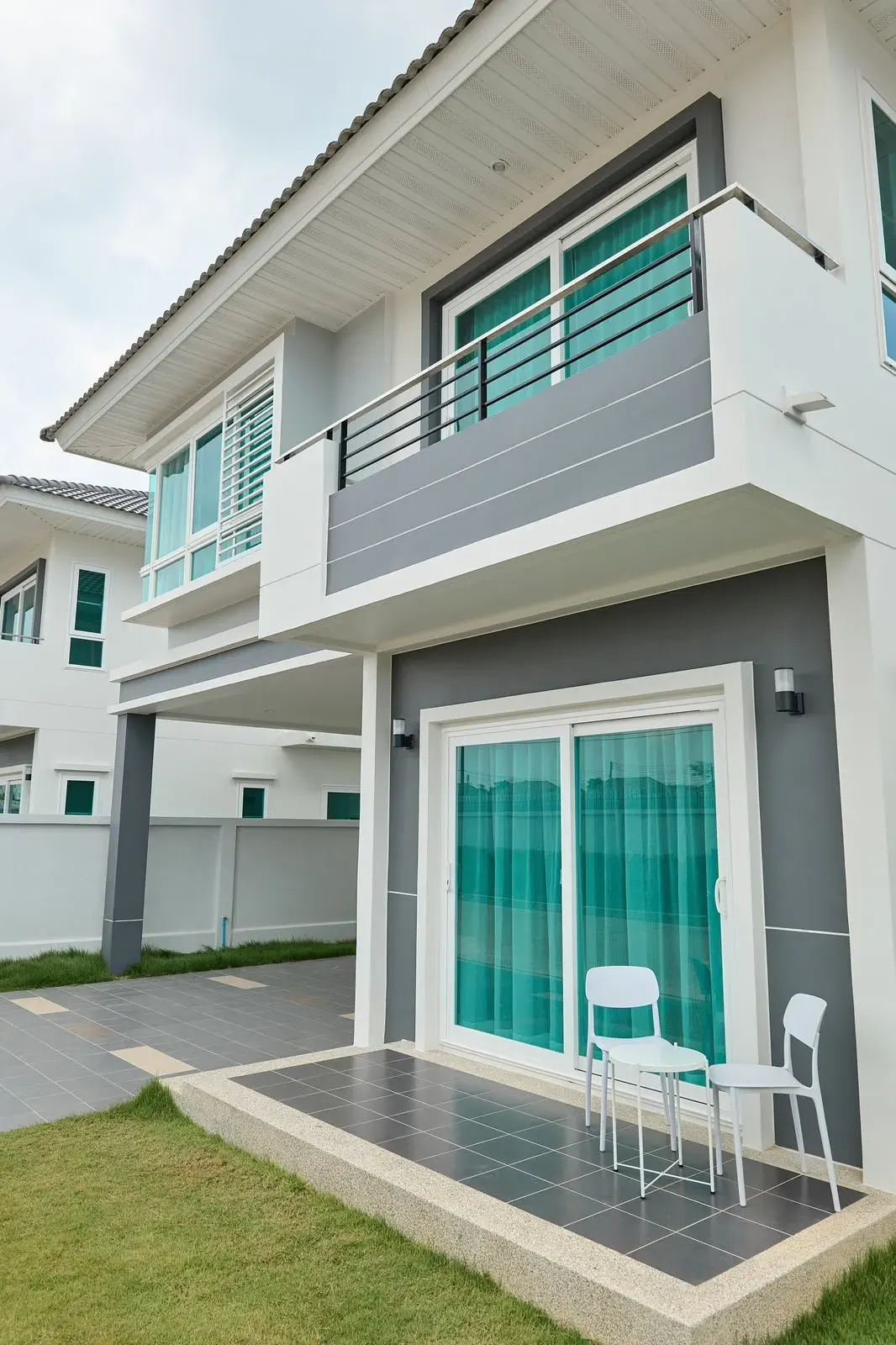 House · 4 bd · 3 ba · 150 m²