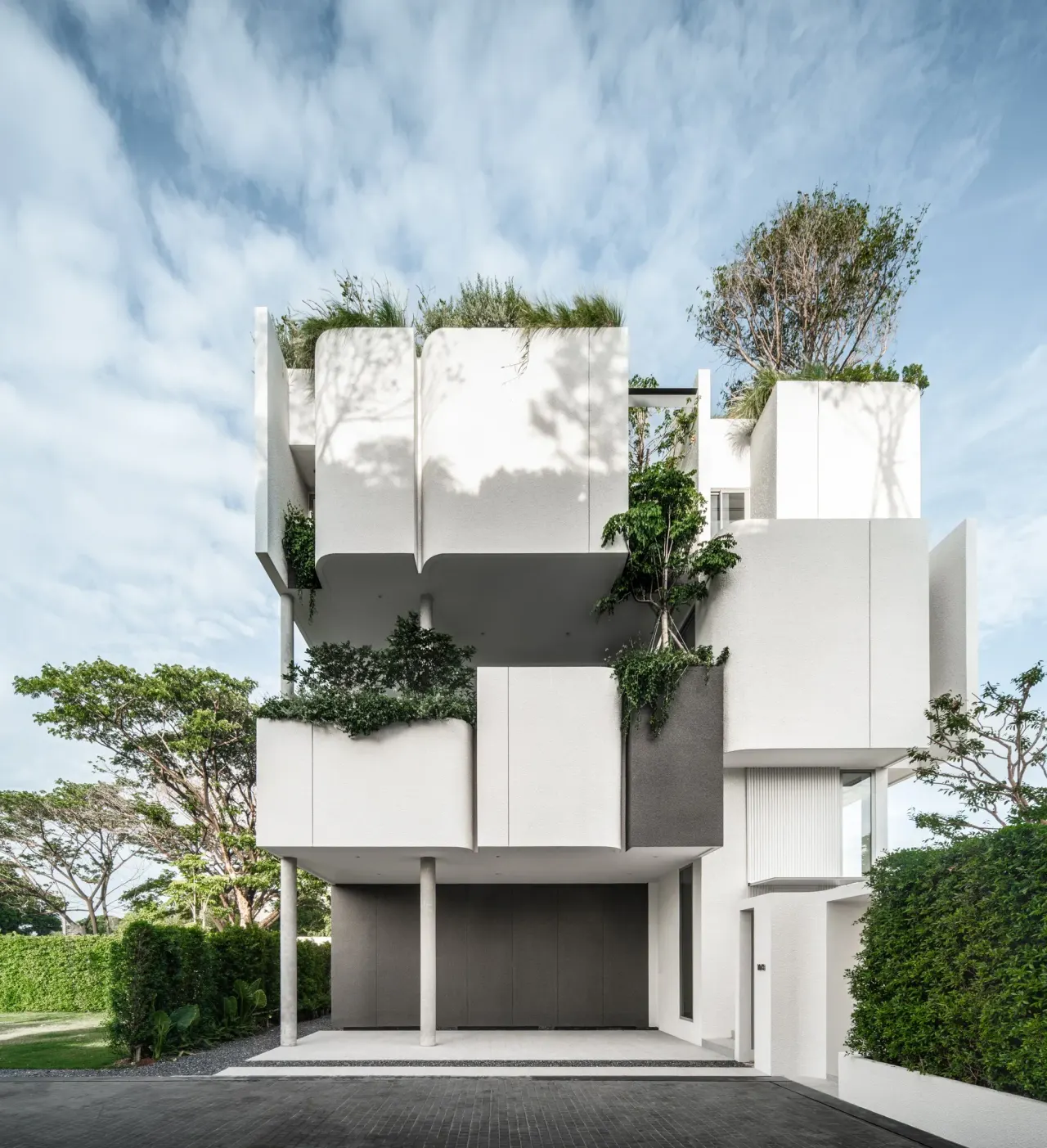 House · 3 ห้องนอน · 5 ห้องน้ำ · 470 m²