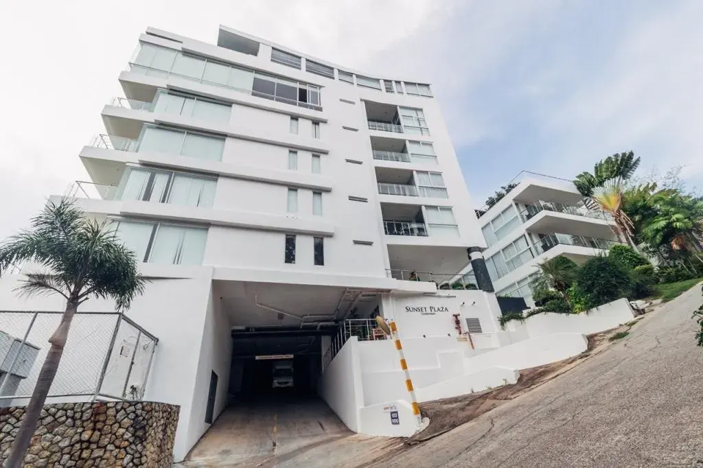 Sunset Plaza Condominium