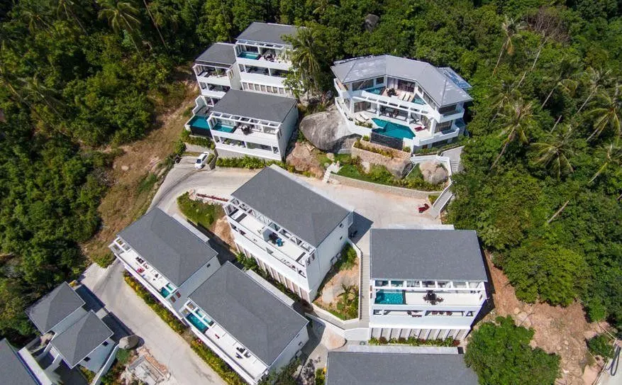 Tropical Seaview Residence