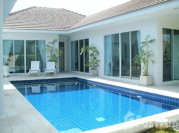 White Stone Villas
