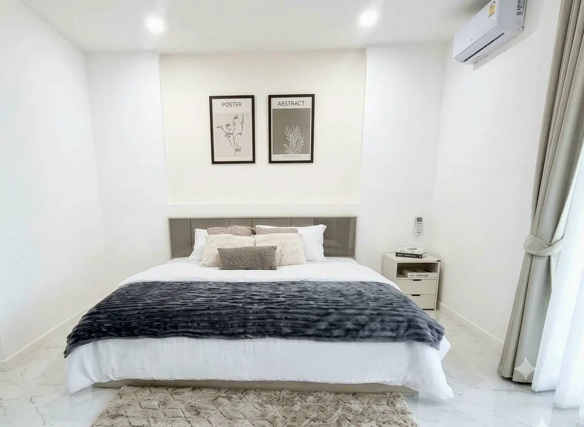1 bd · 1 ba · 38 m²