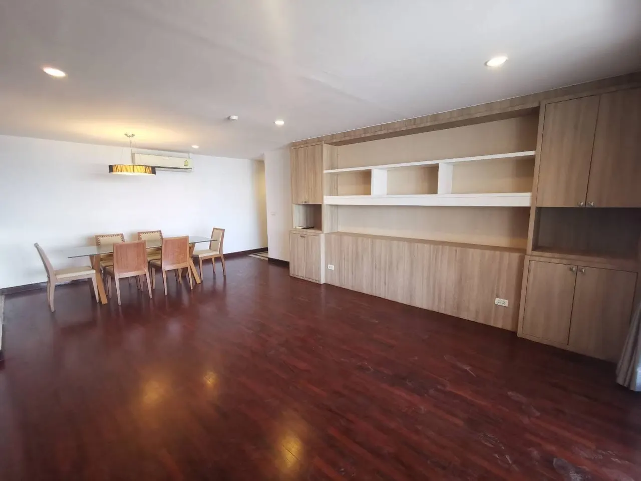 2 ch. · 1 sdb · 120 m²