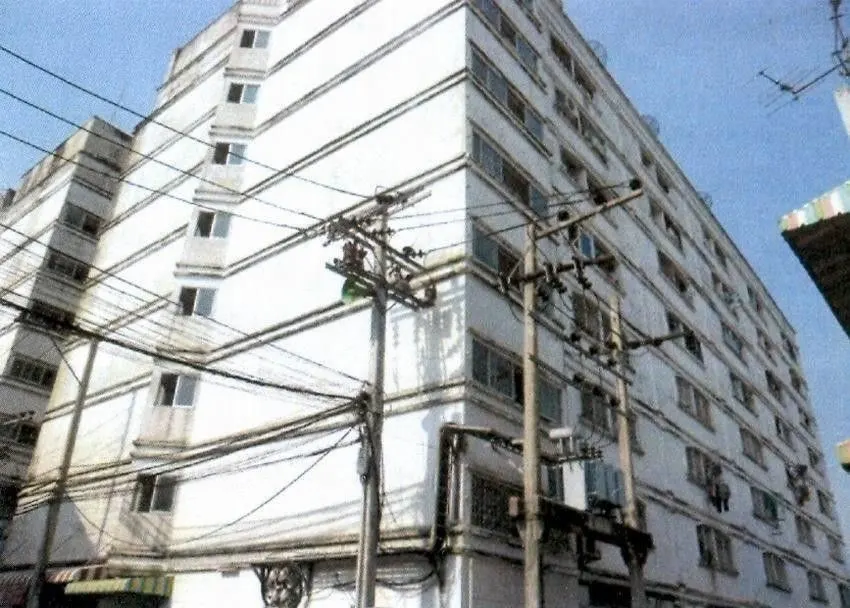 Pracha Ruamjai Condo Town
