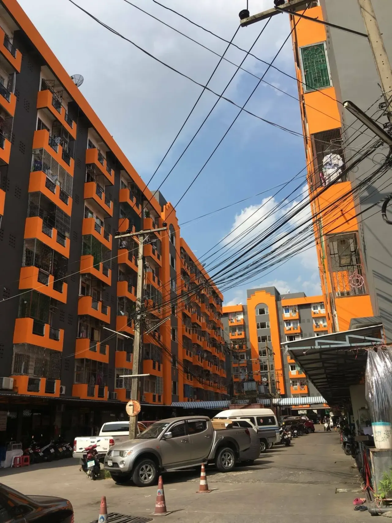 Lat Phrao Condotown 2