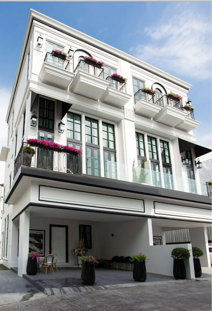 Townhouse · 3 ch. · 6 sdb · 301 m²