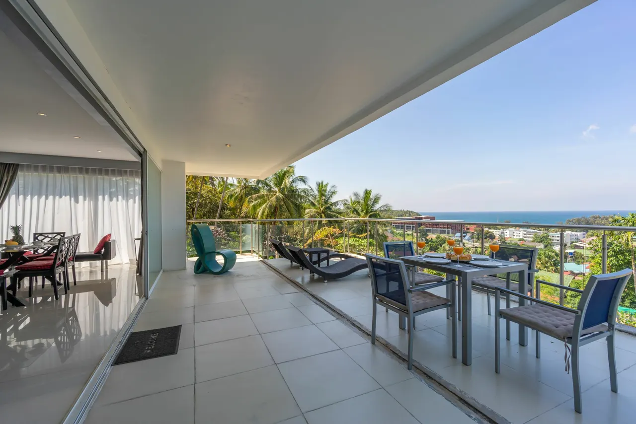 Condo · 2 ห้องนอน · 2 ห้องน้ำ · 136 m²