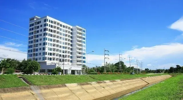 Convention Condominium