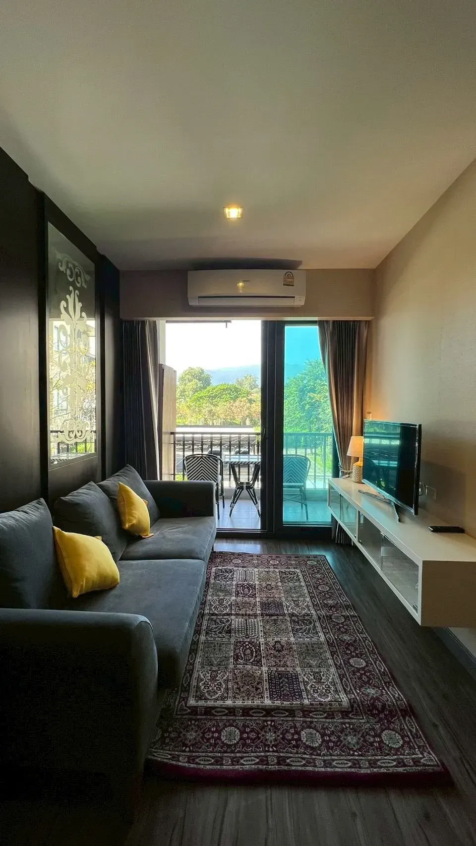 Condo · 2 bd · 1 ba · 54 m²