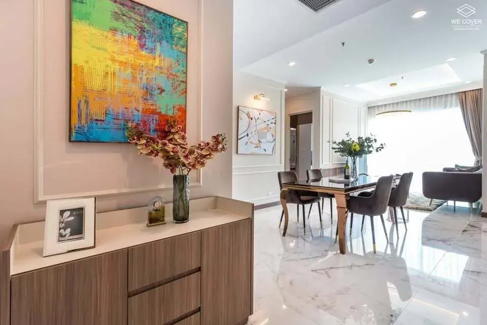 Condo · 2 bd · 2 ba · 87 m²