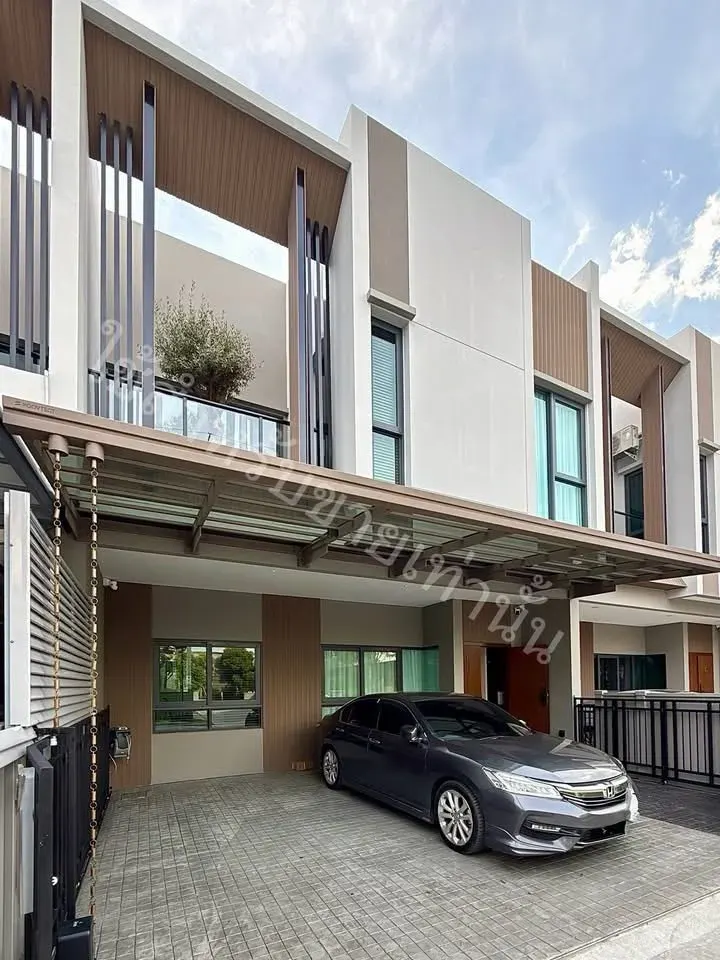 House · 4 ch. · 3 sdb · 200 m²