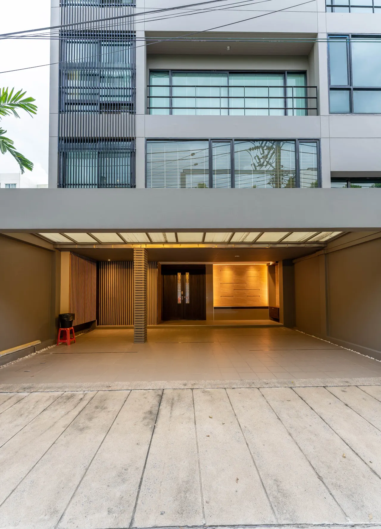 Townhouse · 3 室 · 6 卫 · 680 m²