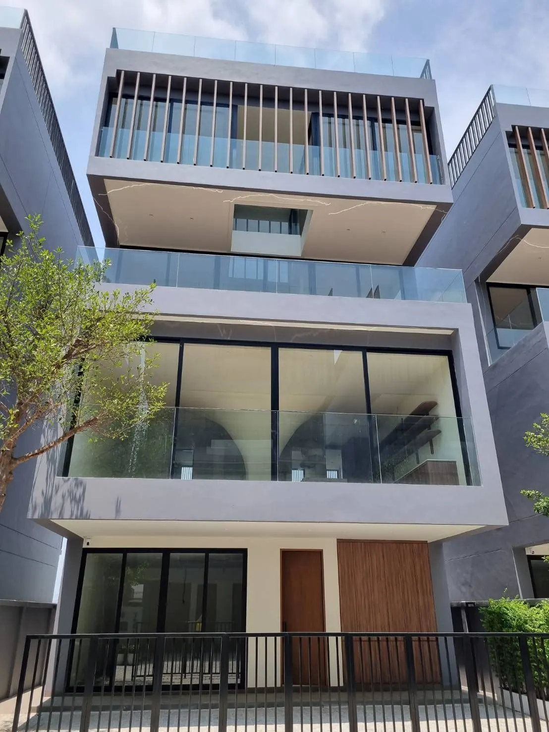 Shophouse · 3 сп. · 5 ванн. · 510 m²