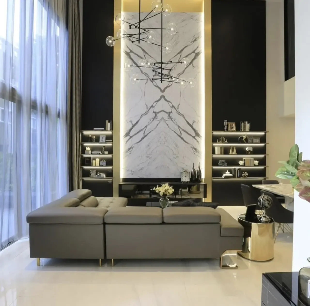 House · 4 ch. · 5 sdb · 400 m²