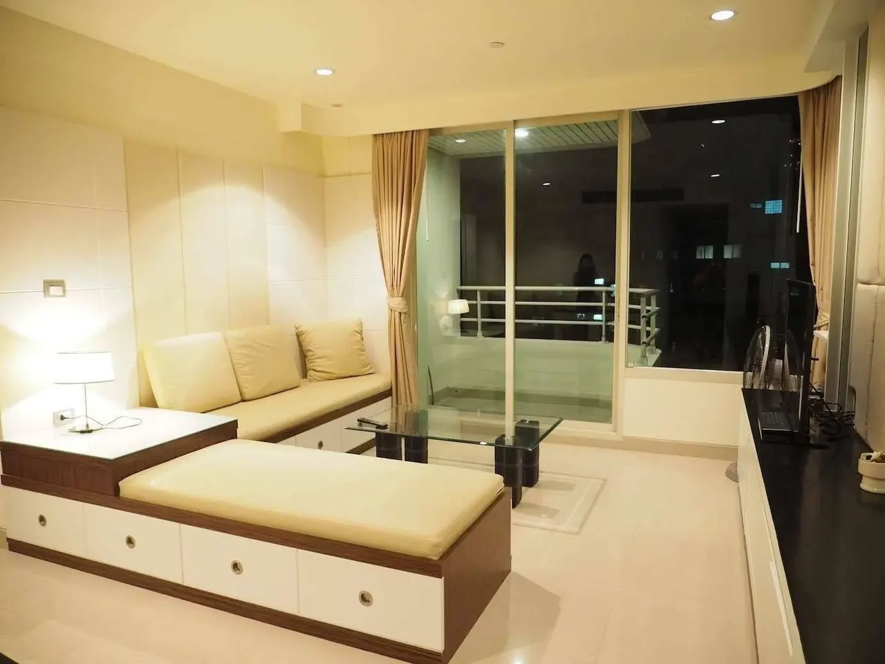 Condo · 2 室 · 2 卫 · 96 m²