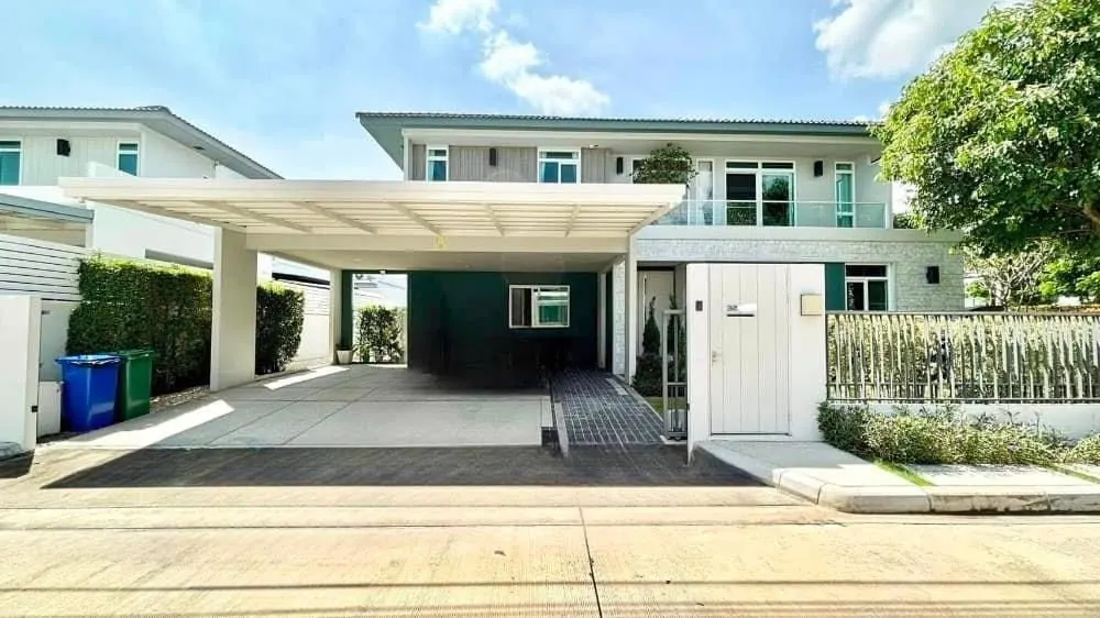 House · 4 bd · 5 ba · 286 m²