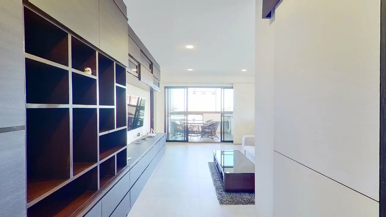 Condo · 1 室 · 1 卫 · 38 m²
