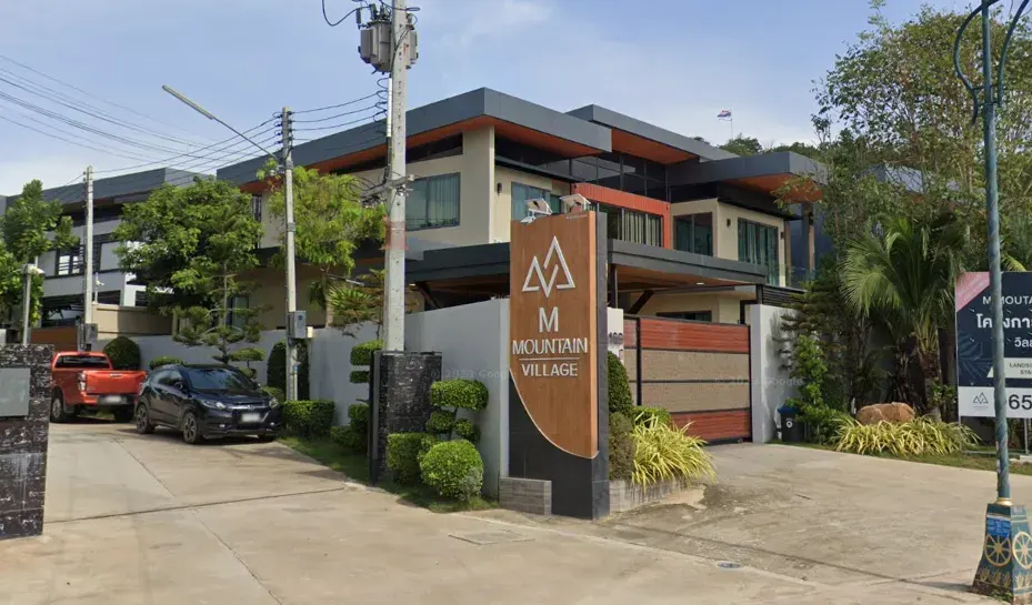 M Mountain Village