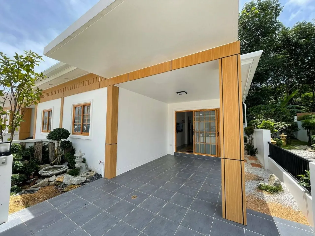 Utopia Thalang
