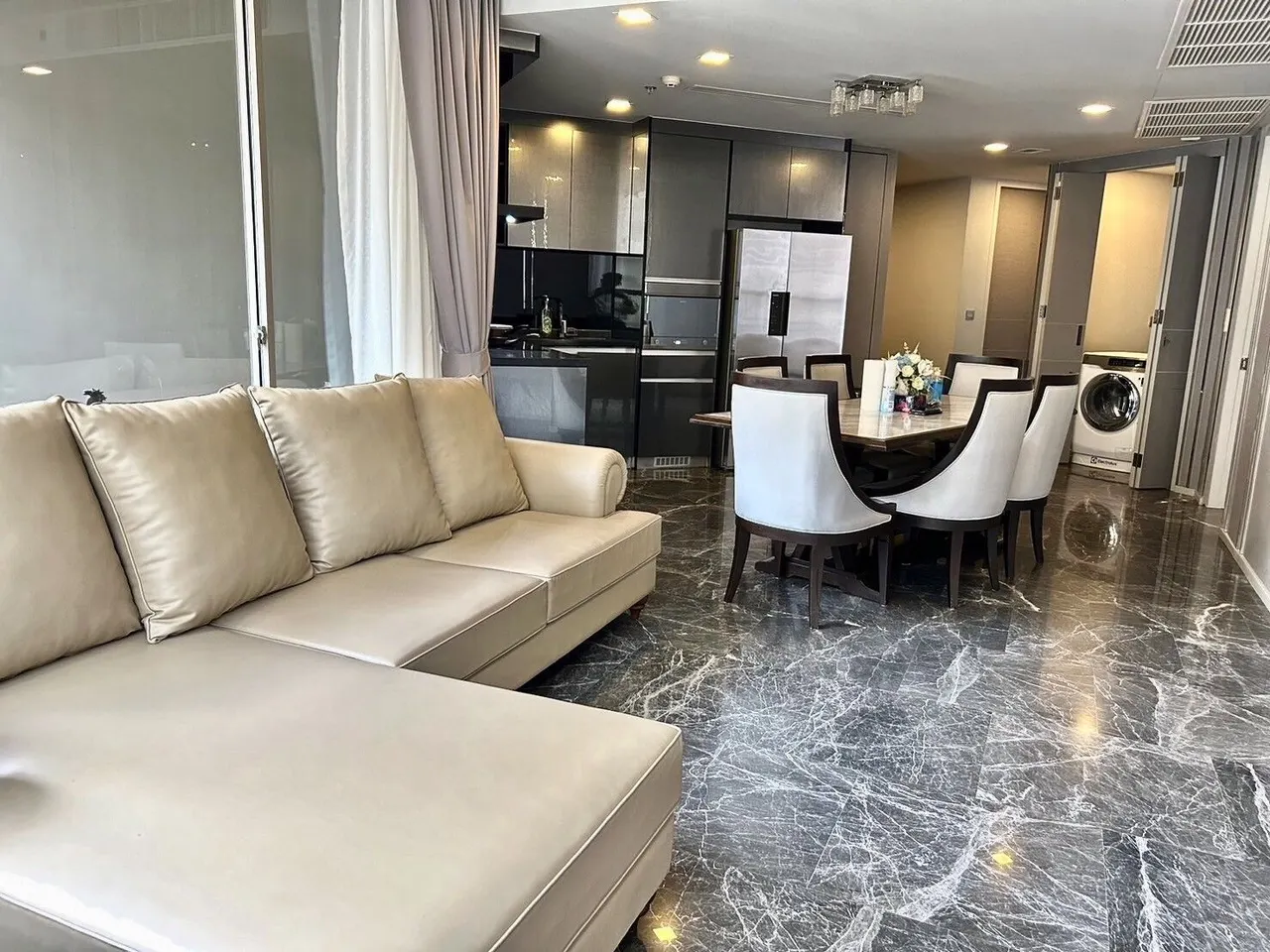 3 ch. · 3 sdb · 135 m²