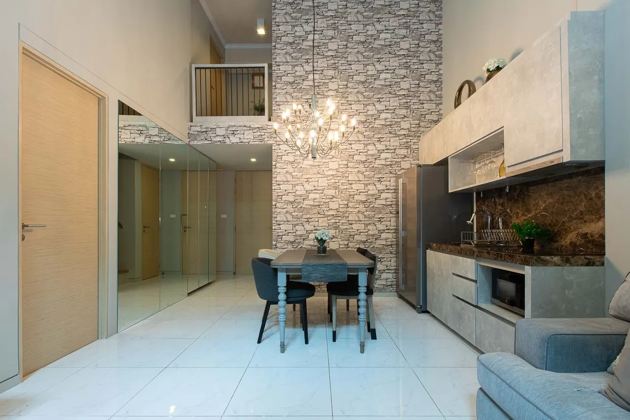 Condo · 2 ห้องนอน · 3 ห้องน้ำ · 91 m²