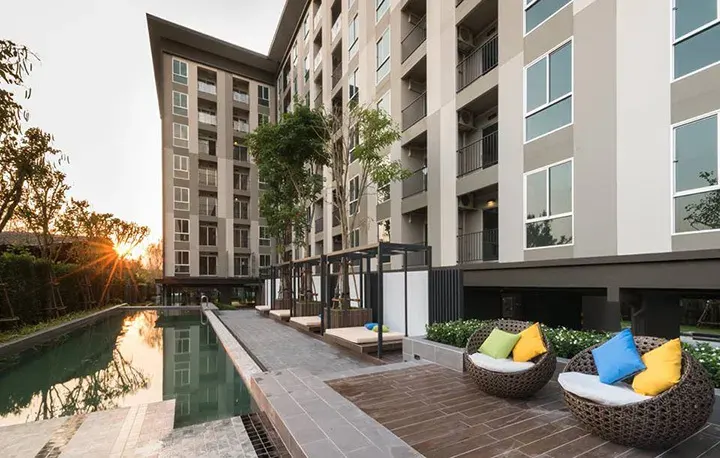 Plum Condo Chokchai 4